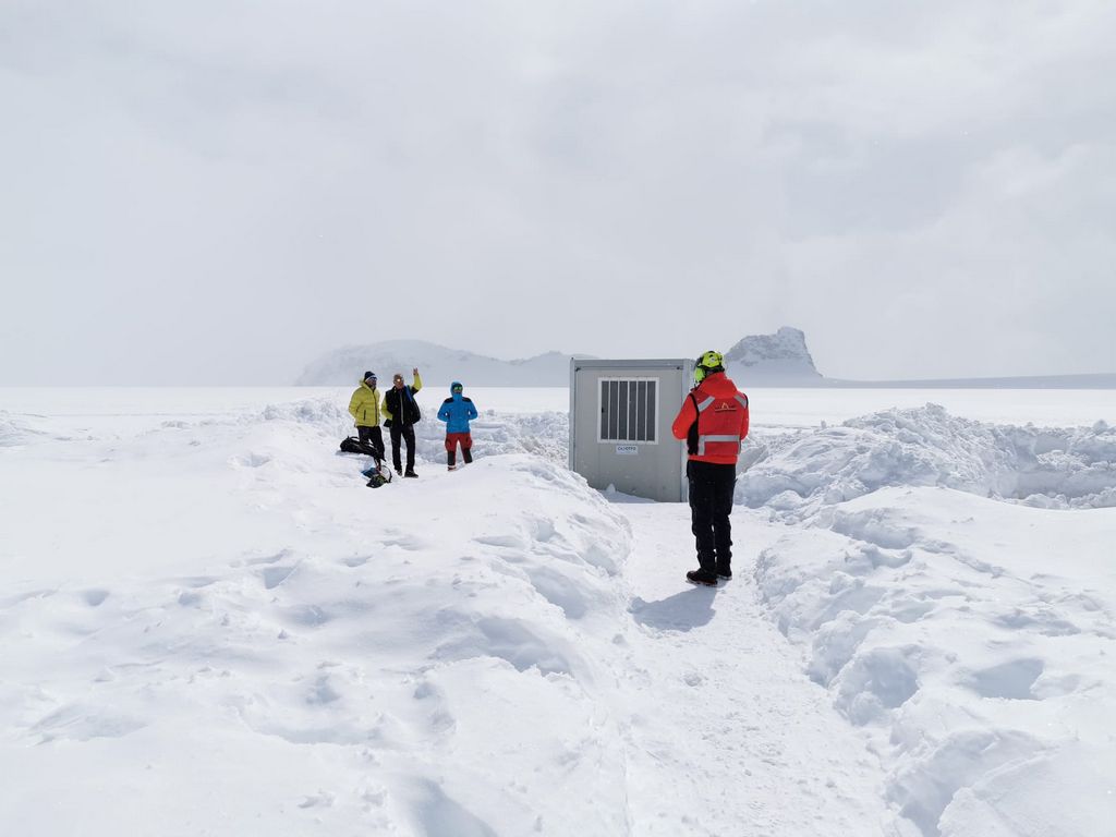 65744137-f3ce-4721-8f06-dfafc5b93e33